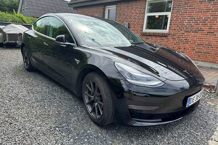 undefined Tesla Model 3 fra 2019