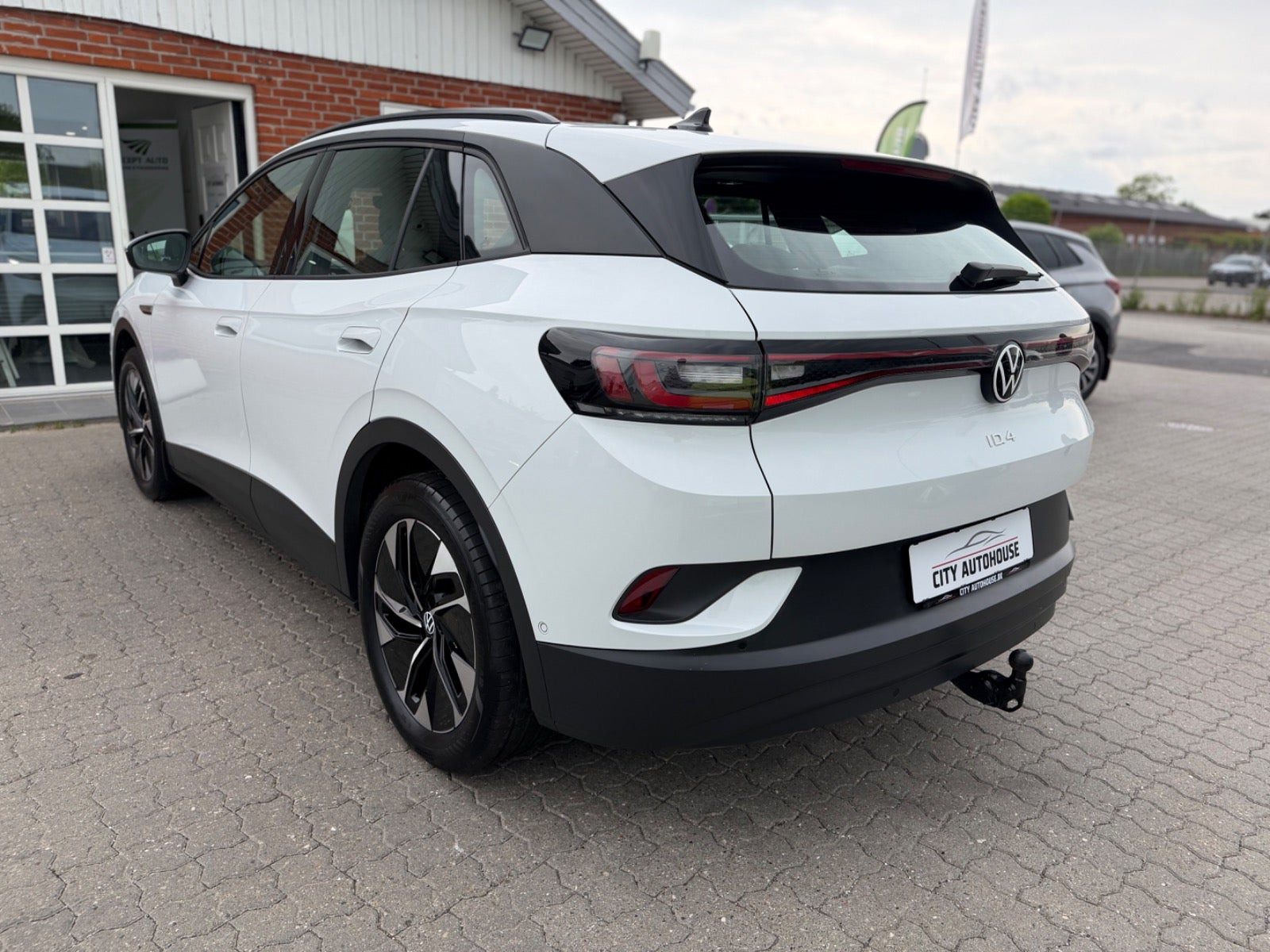 Hvid VW ID.4 fra 2023