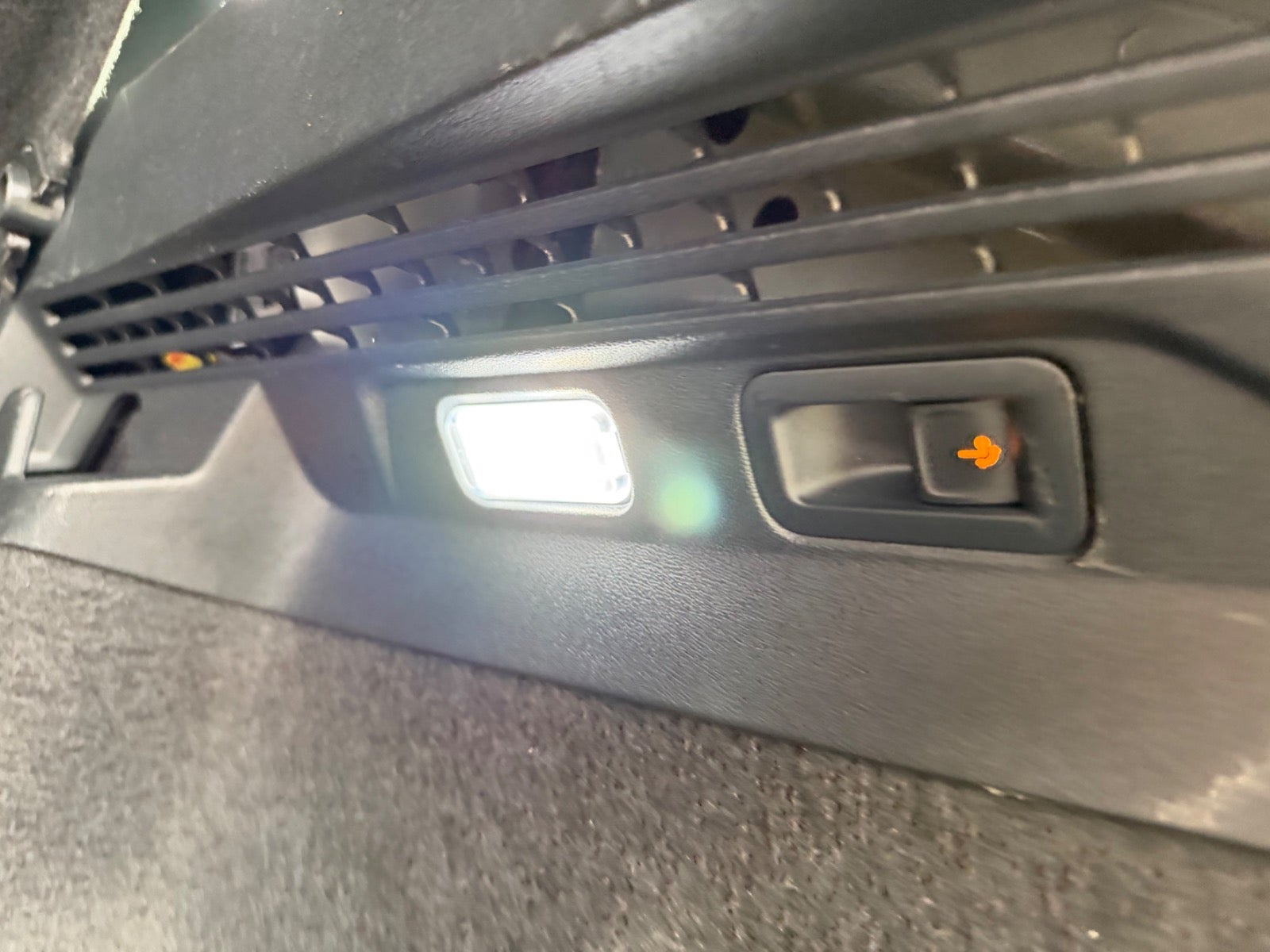 Hvid VW ID.4 fra 2023