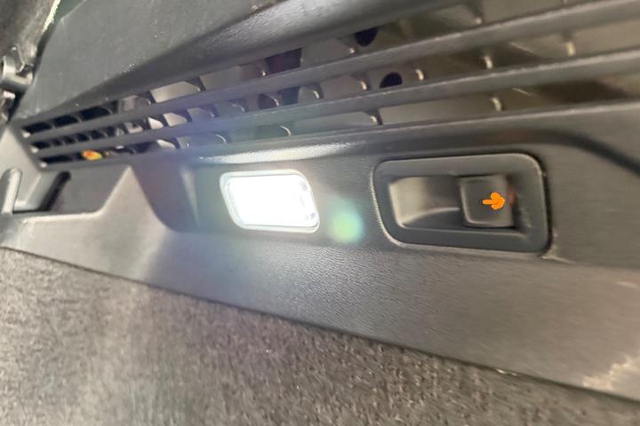 Hvid VW ID.4 fra 2023