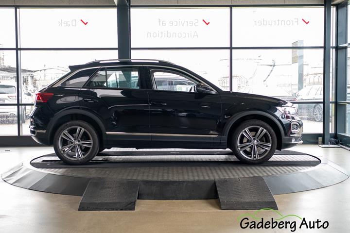 Sort VW T-Roc fra 2019