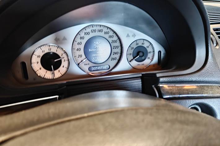 undefined Mercedes E320 fra 2002