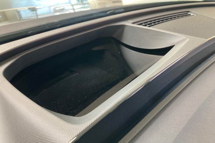 Grå Skoda Enyaq fra 2026