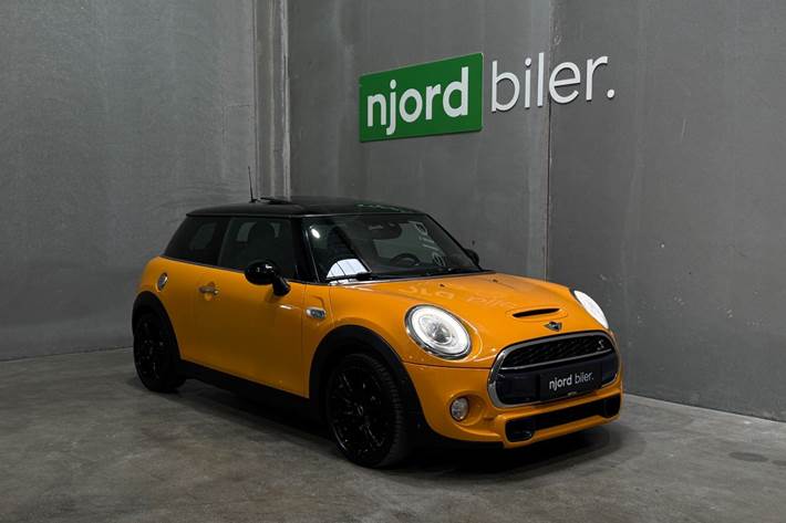 undefined Mini Cooper S fra 2014 set udefra