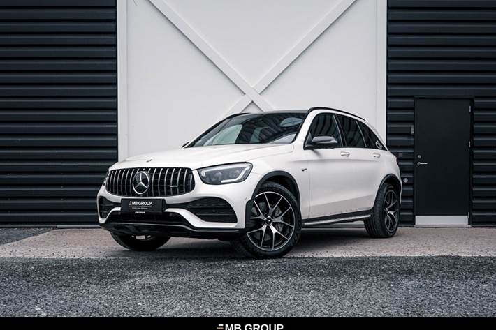 Gul Mercedes GLC43 fra 2020