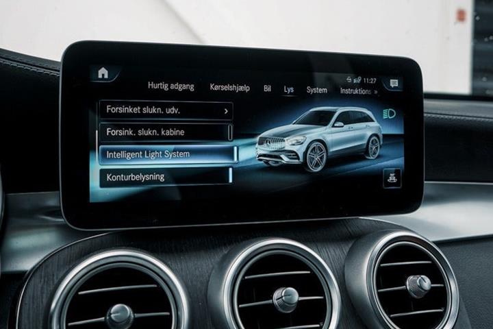 Gul Mercedes GLC43 fra 2020