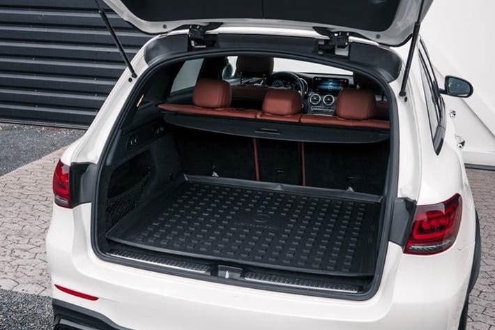 Gul Mercedes GLC43 fra 2020