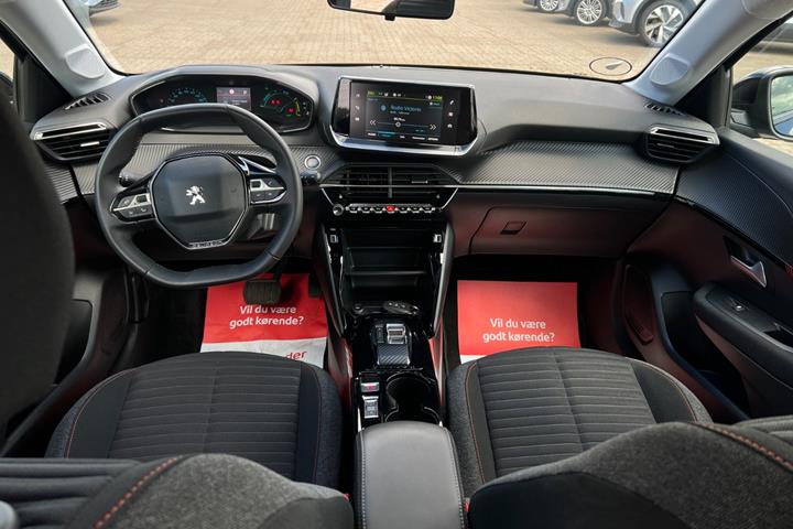 Sort Peugeot e-208 fra 2022