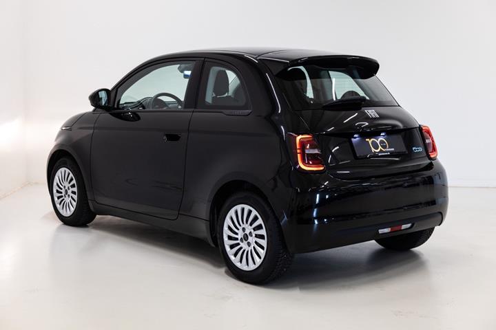 Sort Fiat 500e fra 2022