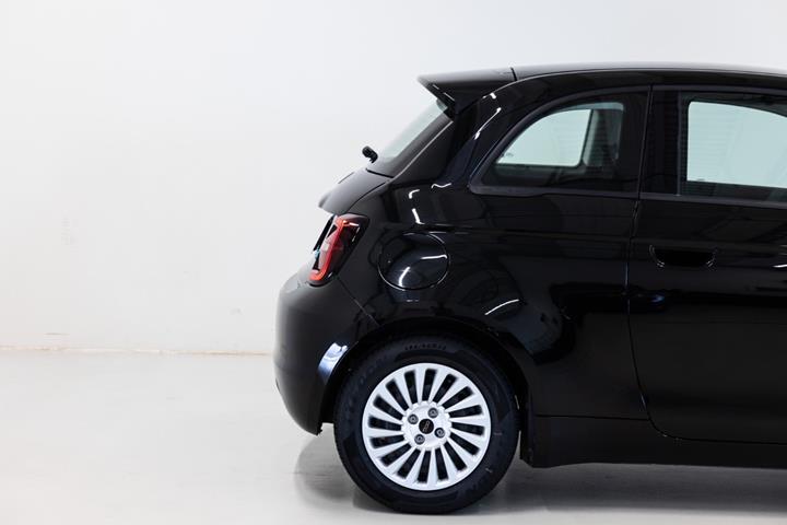 Sort Fiat 500e fra 2022