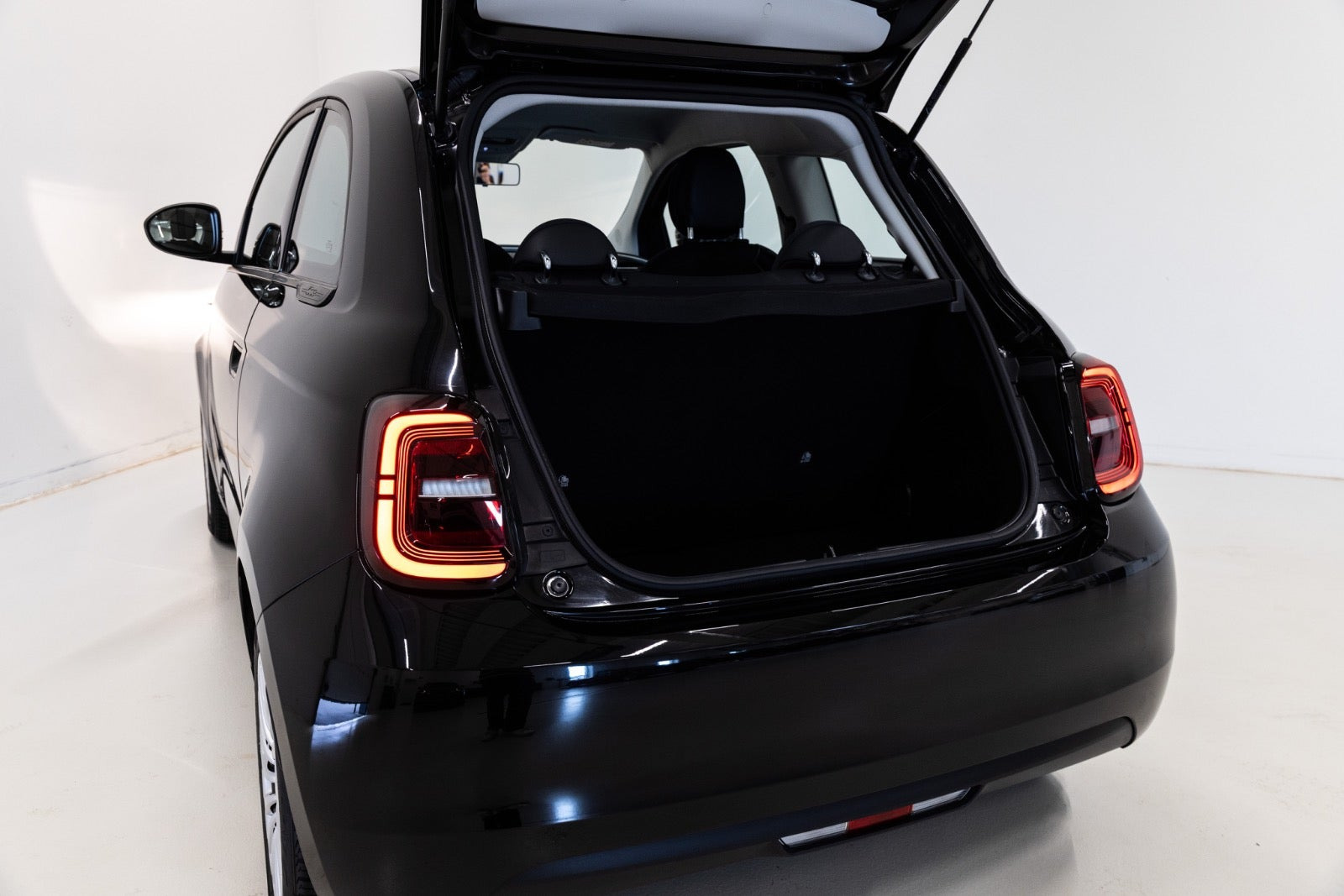 Sort Fiat 500e fra 2022
