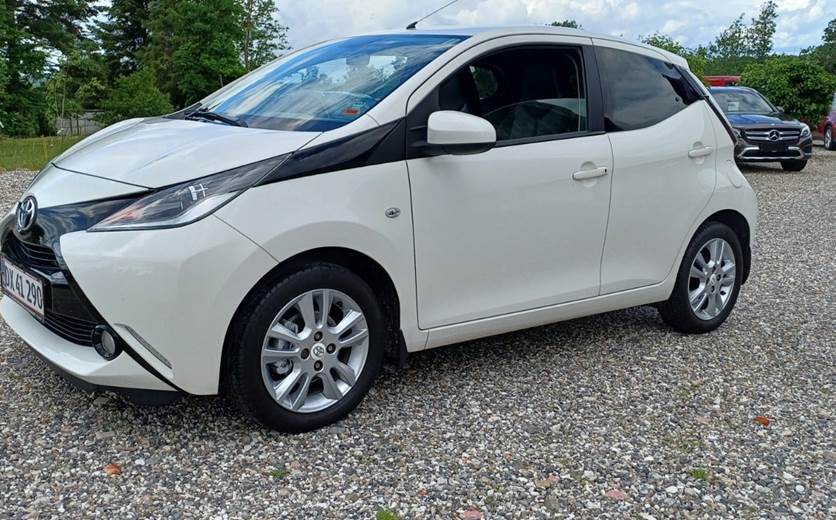 Toyota Aygo 1,0 VVT-i x-cellence
