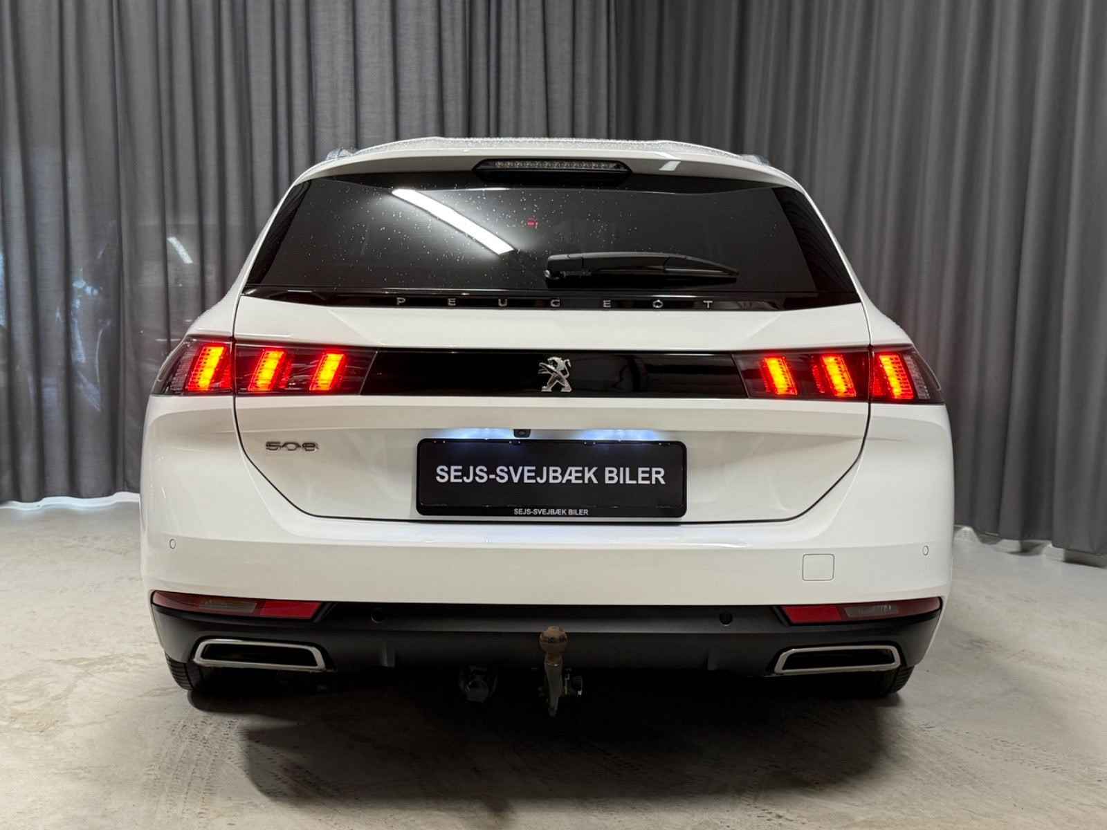 Hvid Peugeot 508 fra 2020