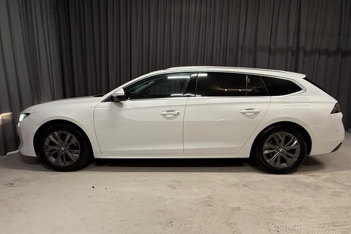 Hvid Peugeot 508 fra 2020