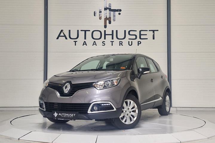 Grå Renault Captur fra 2016 set udefra