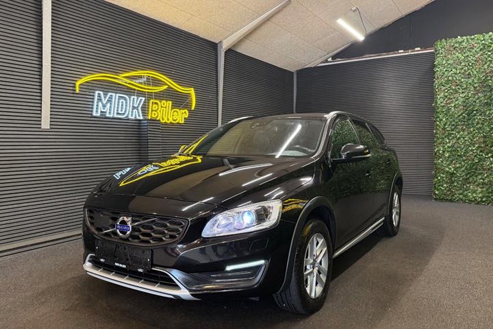 undefined Volvo V60 CC fra 2017 set udefra