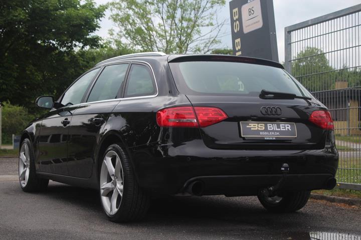 Sort Audi A4 fra 2011