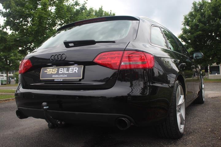 Sort Audi A4 fra 2011