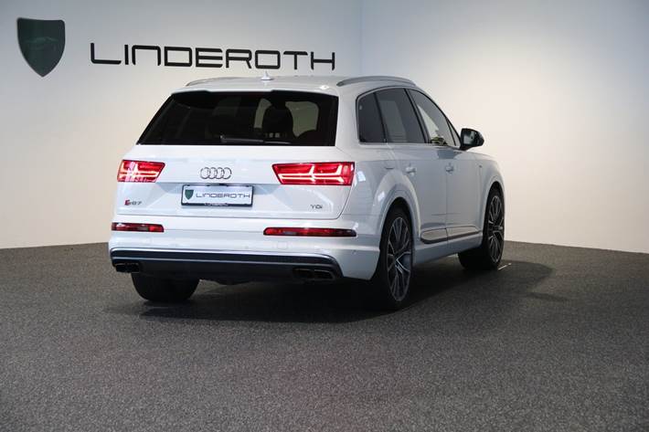 Hvid Audi SQ7 fra 2017