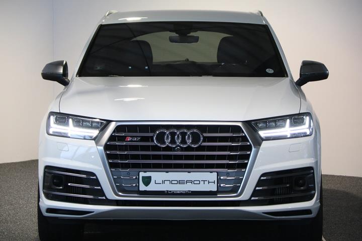 Hvid Audi SQ7 fra 2017