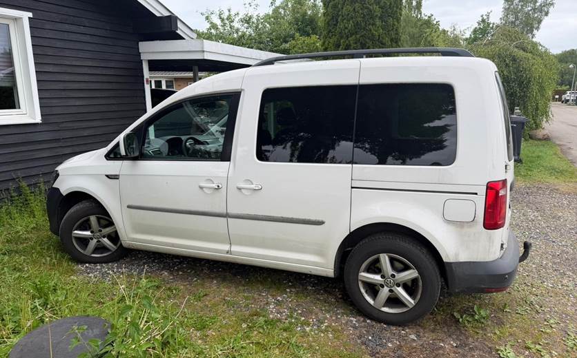 VW Caddy 2,0 TDi 102 Comfortline DSG BMT