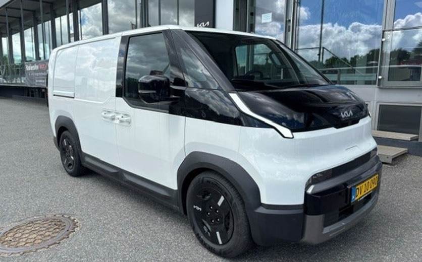 Kia PV5 71 Long Range Work