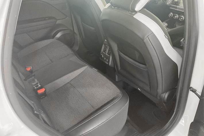 Hvid Renault Captur fra 2020