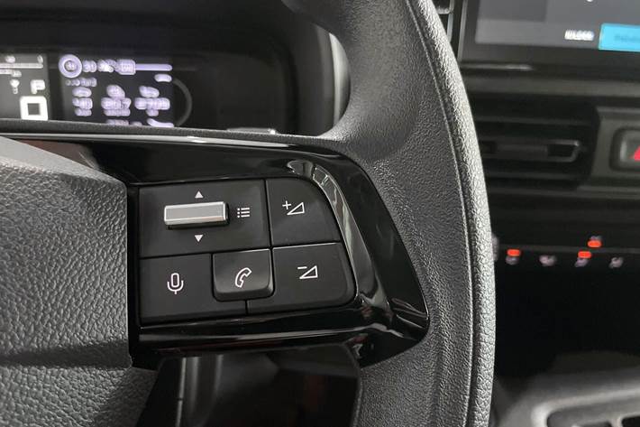 Grøn Citroën ë-Berlingo fra 2025