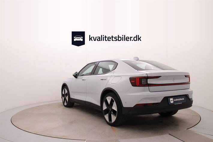 Sølv Polestar 2 fra 2023
