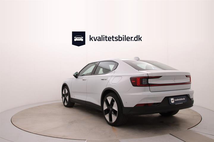 Sølv Polestar 2 fra 2023