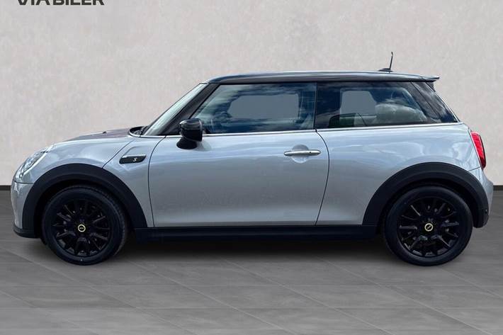 Grå Mini Cooper fra 2023