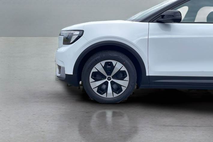 Hvid Ford Explorer fra 2026