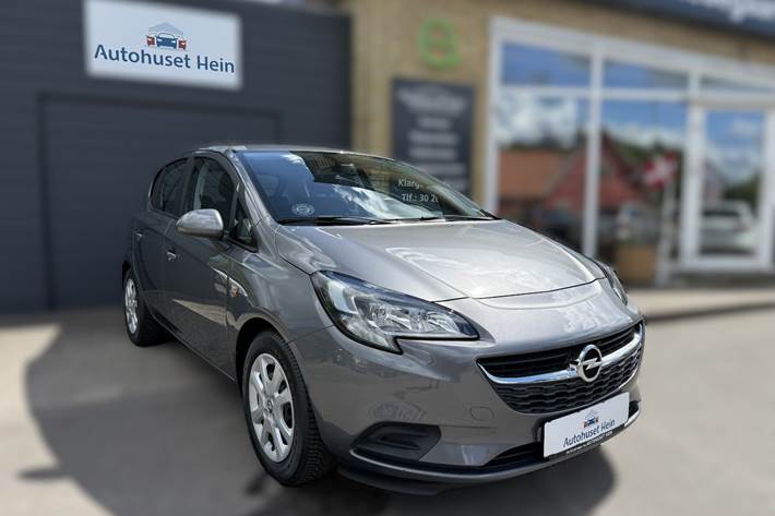 Grå Opel Corsa fra 2015
