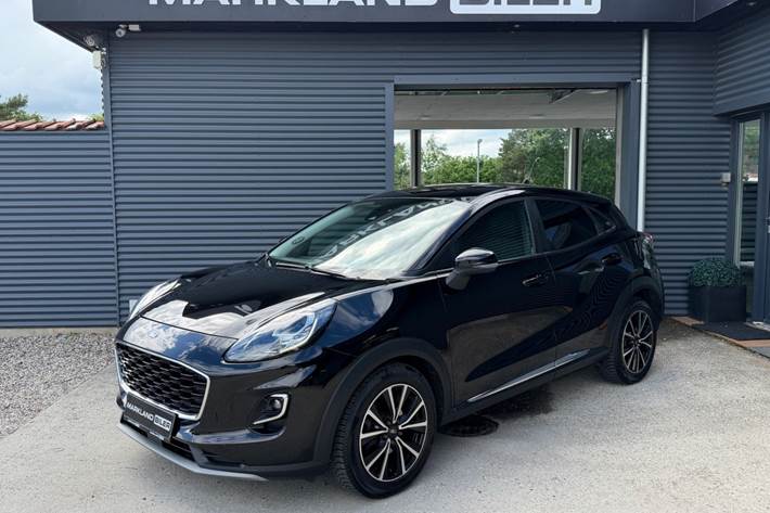 Sort Ford Puma fra 2020
