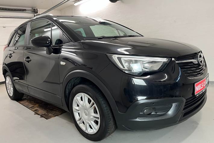 Sort Opel Crossland X fra 2019