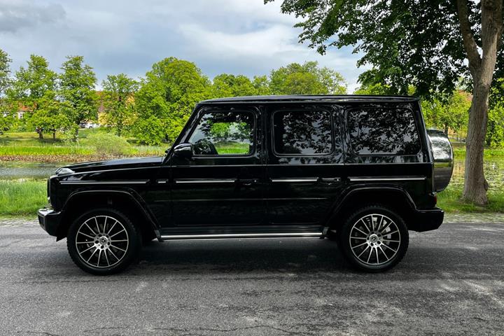 Sort Mercedes G500 fra 2019