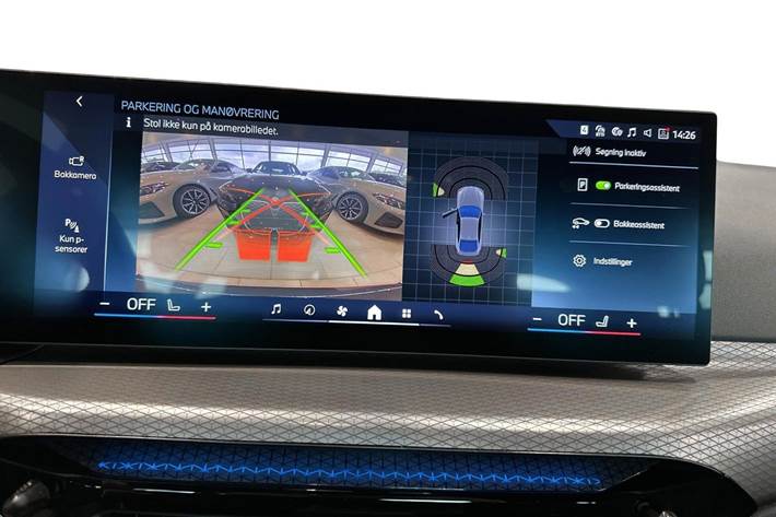 Grå BMW i4 fra 2026