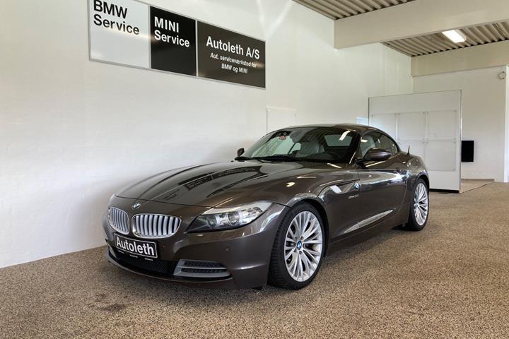 Brun BMW Z4 fra 2009