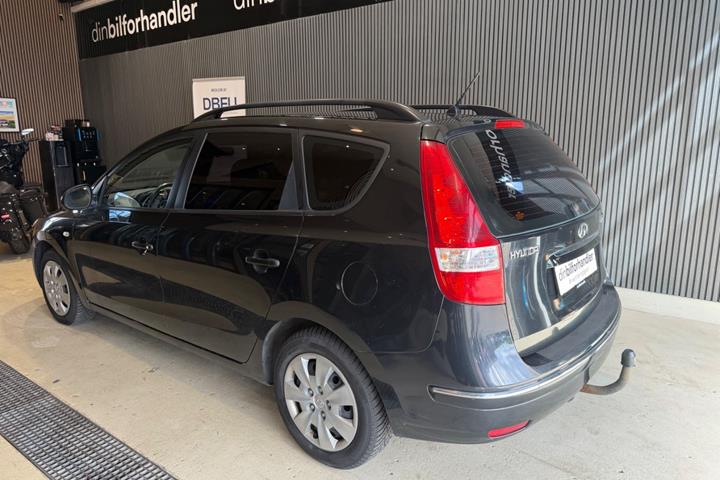 Sort Hyundai i30 fra 2009