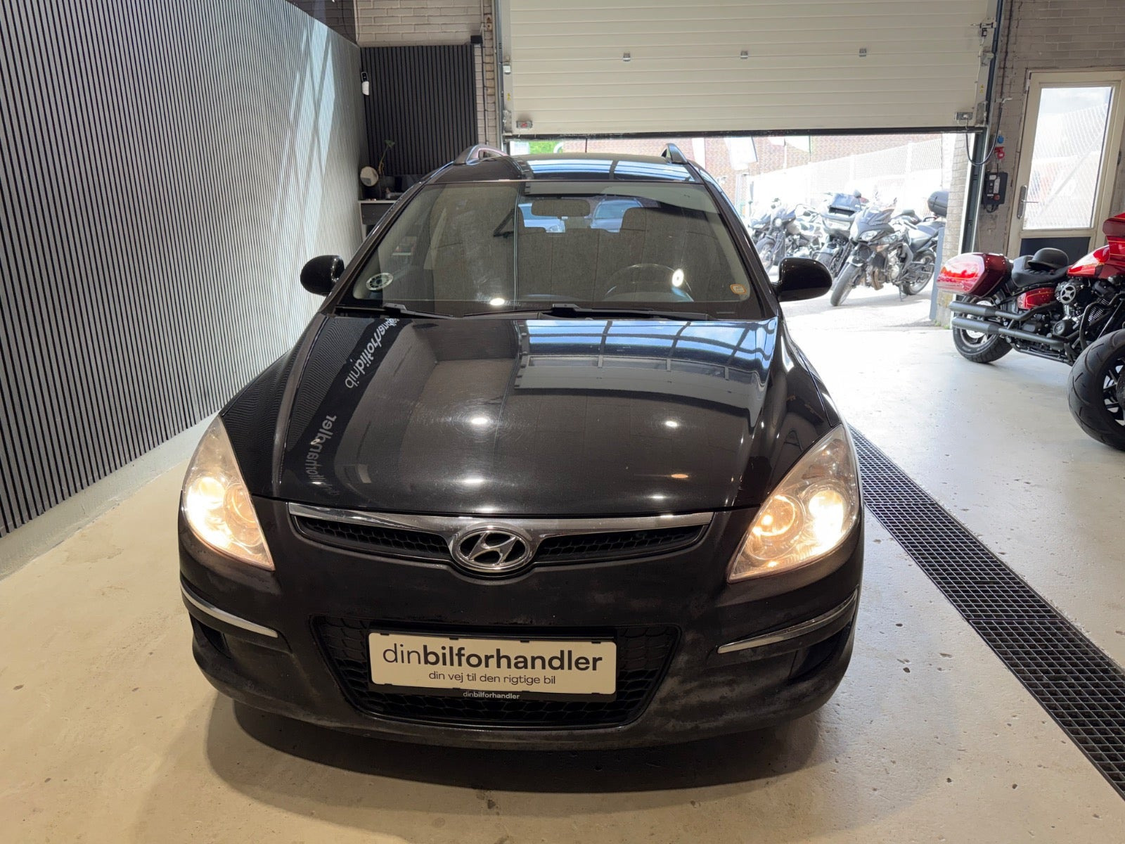 Sort Hyundai i30 fra 2009