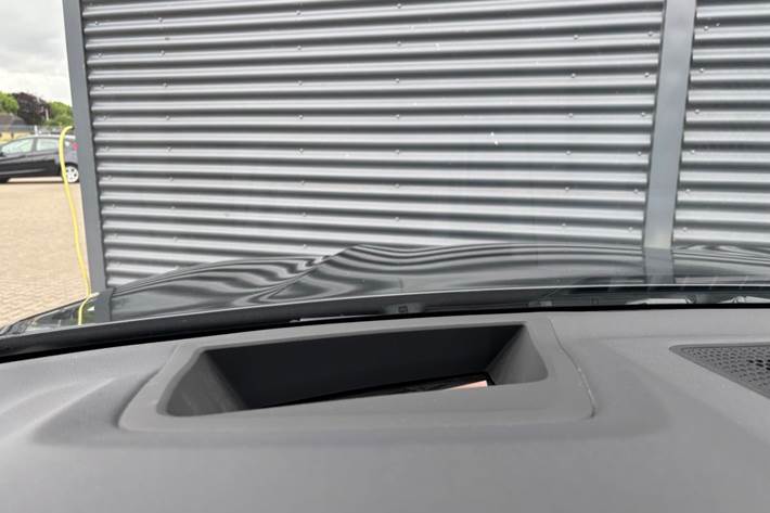 Sort BMW X5 fra 2023