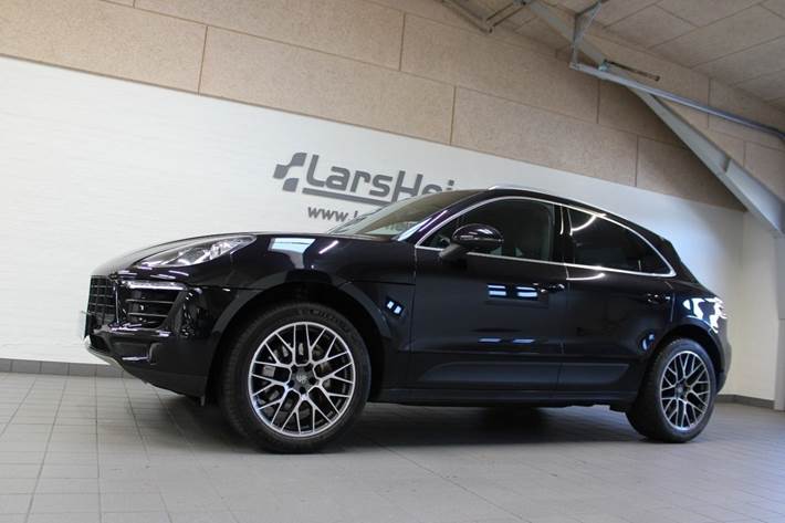 Sort Porsche Macan S fra 2015