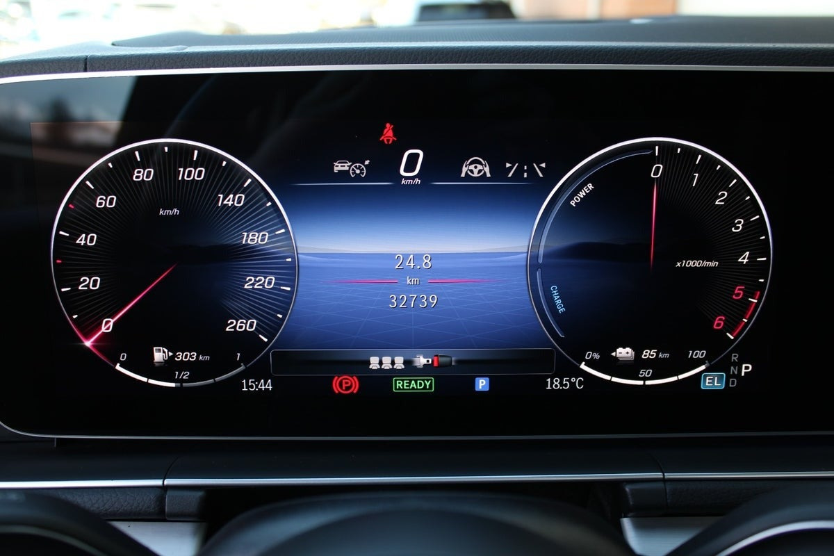 Grå Mercedes GLE350 de fra 2024