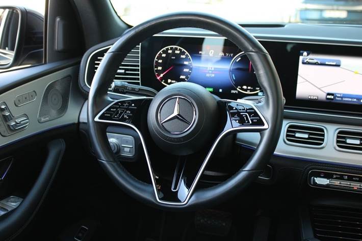 Grå Mercedes GLE350 de fra 2024
