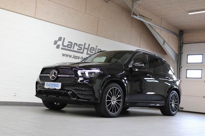 Sort Mercedes GLE350 de fra 2023