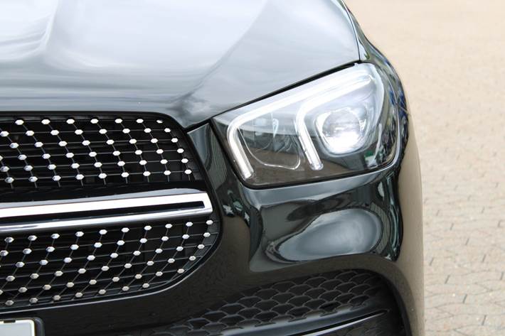Sort Mercedes GLE350 de fra 2023