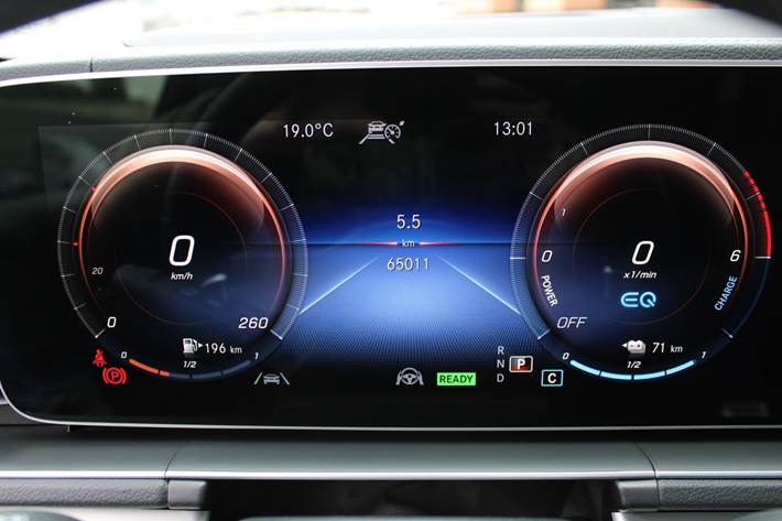 Sort Mercedes GLE350 de fra 2023