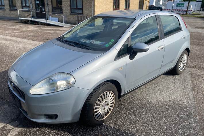 undefined Fiat Grande Punto fra 2008 set udefra