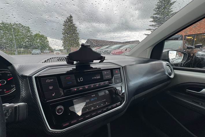 Sølv VW UP! fra 2019