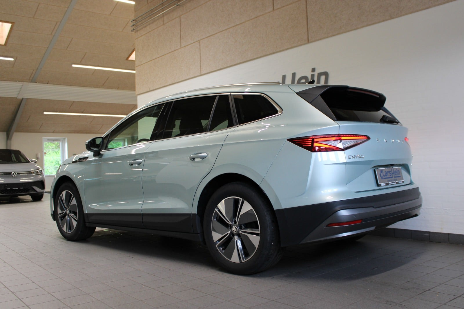 Sølv Skoda Enyaq fra 2023